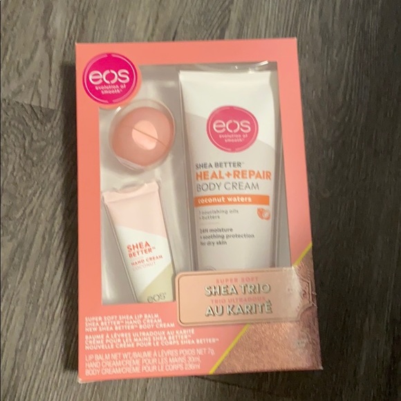 SOLD- EOS set new with tags - Picture 1 of 2